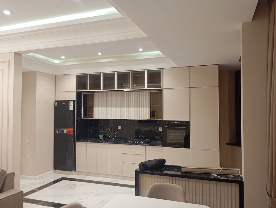 Срочно аренда квартира новая 3 ком риелтором 50/50 успейте жк софия