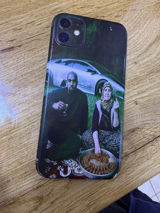 Продаётся Apple iPhone 11