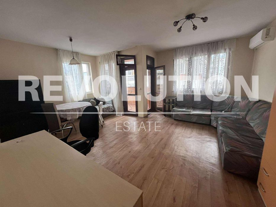 Двустаен апартамент в района на Цветен квартал!