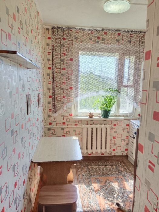 Продам 4 х комн. 4-24-5 этаж.