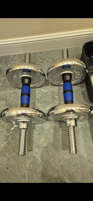 Продаю набор гантелей