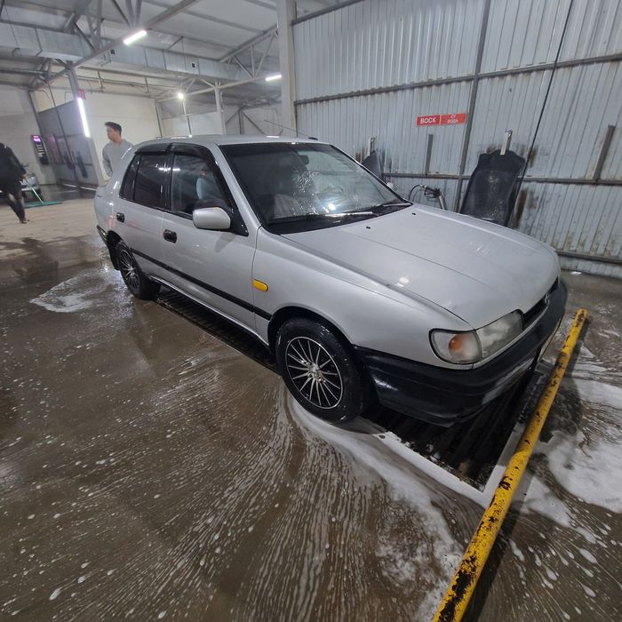 Продам nissan sunny n14
