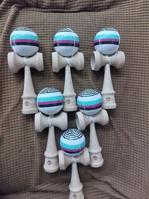 Kendama cupe mari
