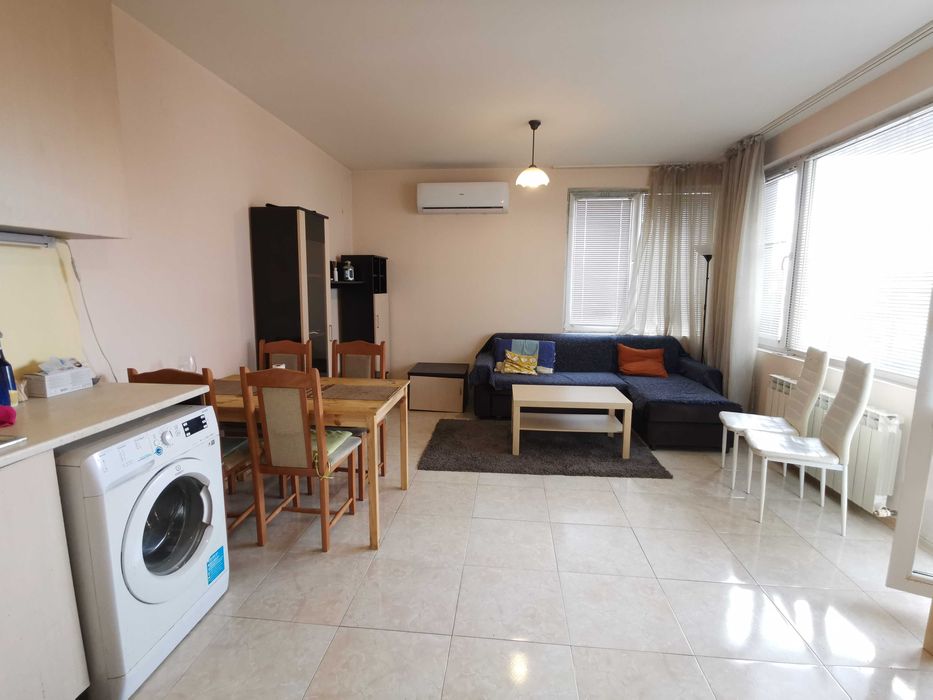 Дава се под наем Двустаен апартамент в София, Студентски град - 70 кв.м за 459 € - Снимка #2