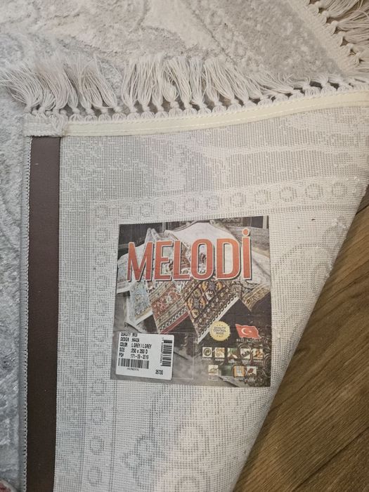 Продам шелковый ковер 2,5 × 3,5 м