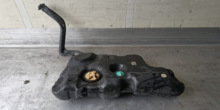 Rezervor  combustibil 172029062R / 8200698727 Dacia Duster prima gene