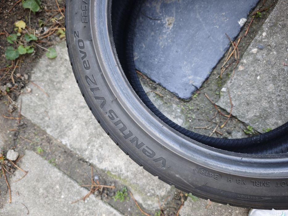 1 брой лятна гума Hankook 225/40/18