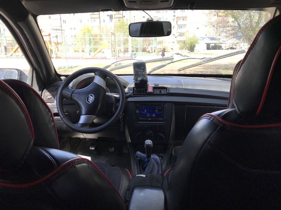 Продам машину Lifan breez