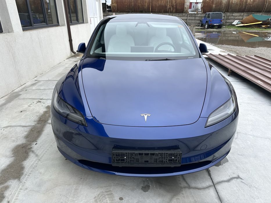 Tesla Model 3 Long Range Dual Motor 497 cp Autopilot Avansat