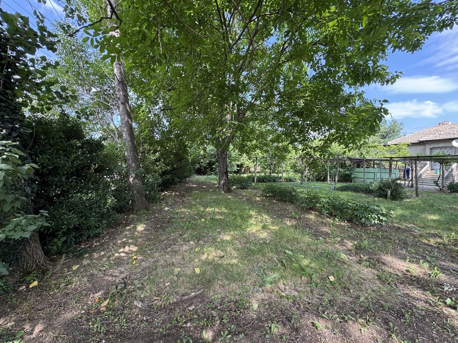 Продава се Къща в Стралджа - 150 кв.м за 408 €/кв.м - Снимка #1