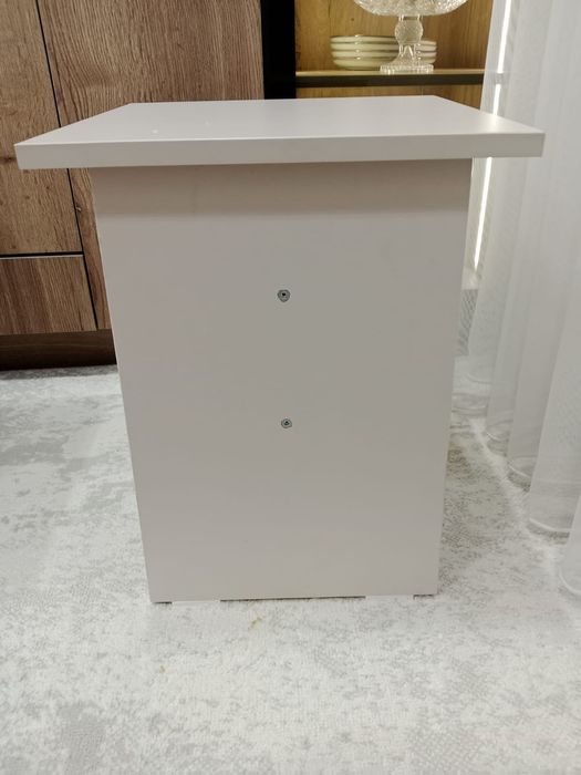 Продам табуретки 4 штуки