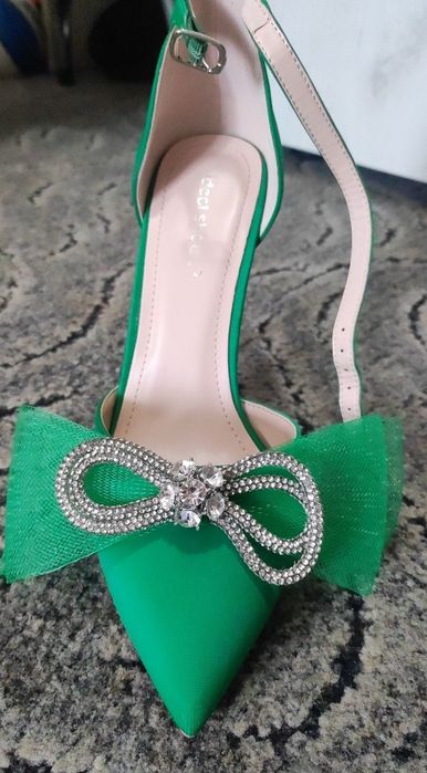 Pantofi stil prințesă