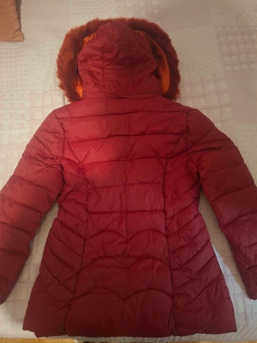 Зимно яке в червен цвят