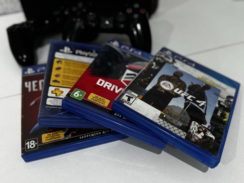 Продам PlayStation 4 pro