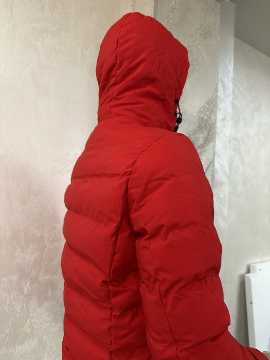 Яке GLB - червено, чисто ново не е носено