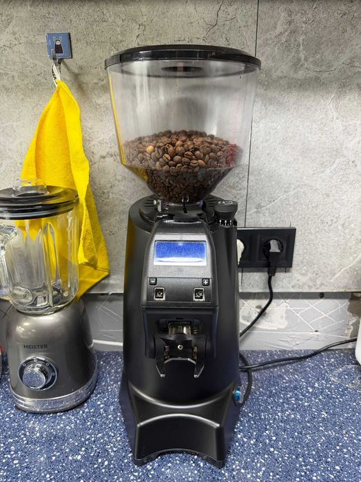 Кофемолка Eureka Zenith