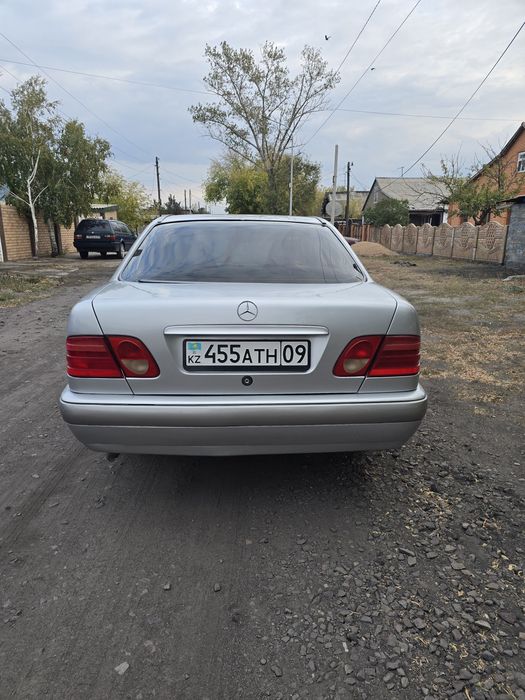 Продам мерса автомат