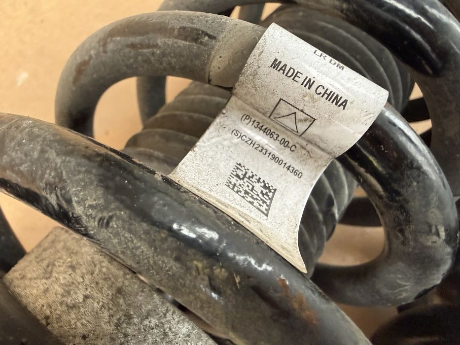 Преден амортисьор окачване за Tesla Model 3 Y | 2024-