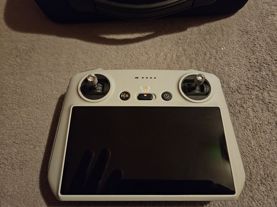 Vând Dronă Dji Mini 3/Telecomandă Dji  RC RM 330