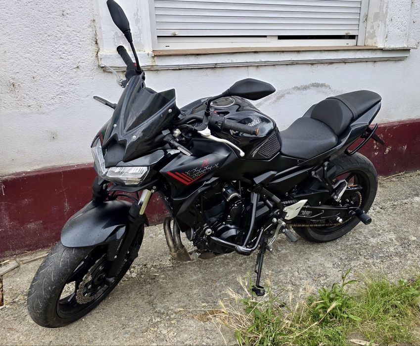 Kawasaki Z650 2021