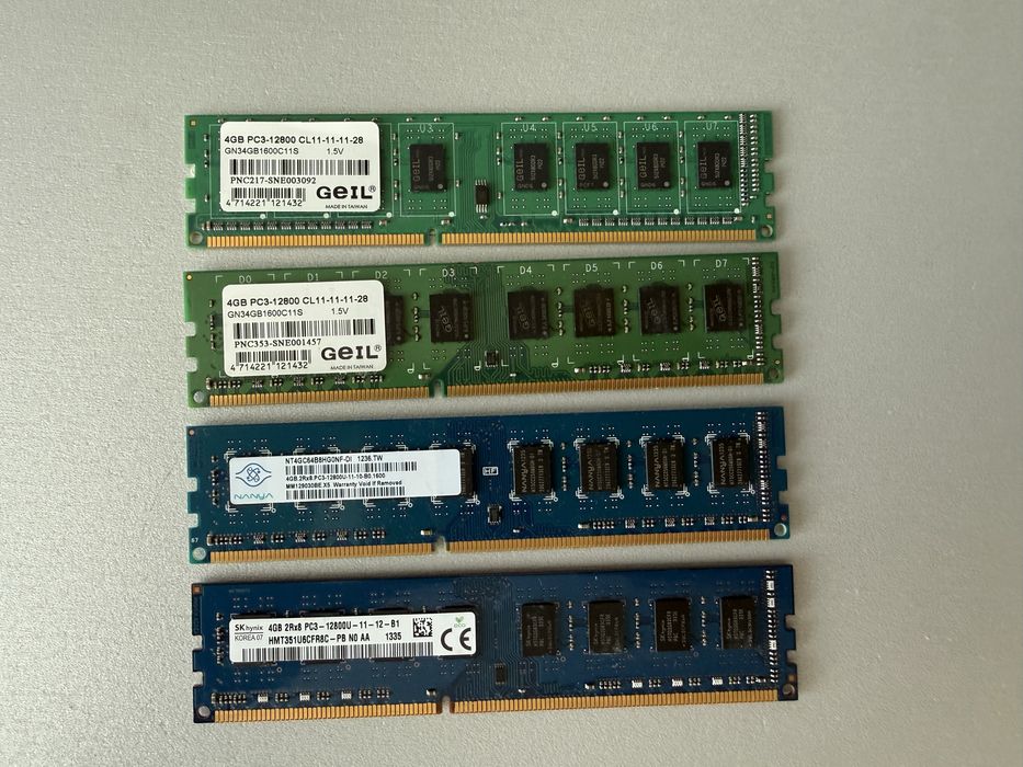 DDR3 4GB 1600МГц 4шт