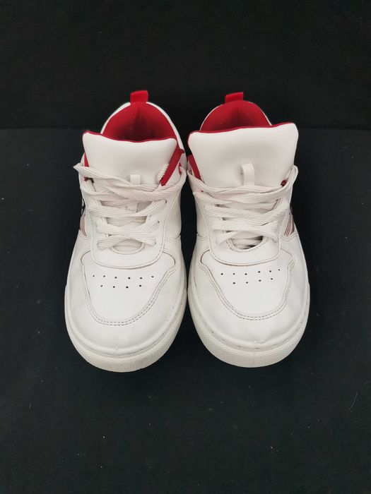 Маратонки за момче 35