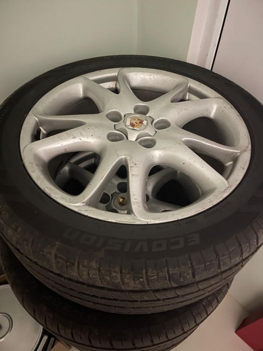 Продам оригинальные диски Porsche с резиной.