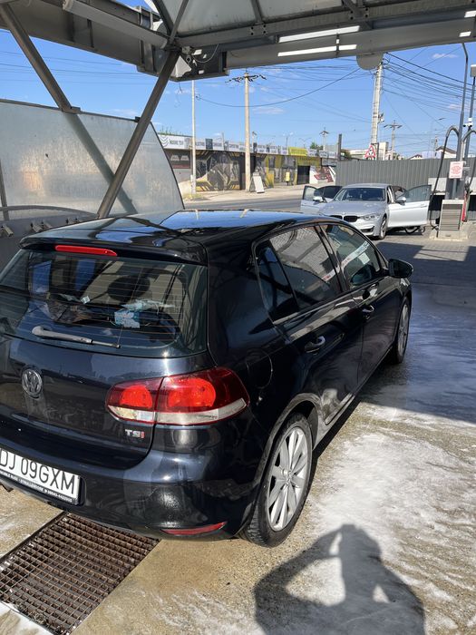 VOLKSWAGEN Golf 2010 — imagine 4