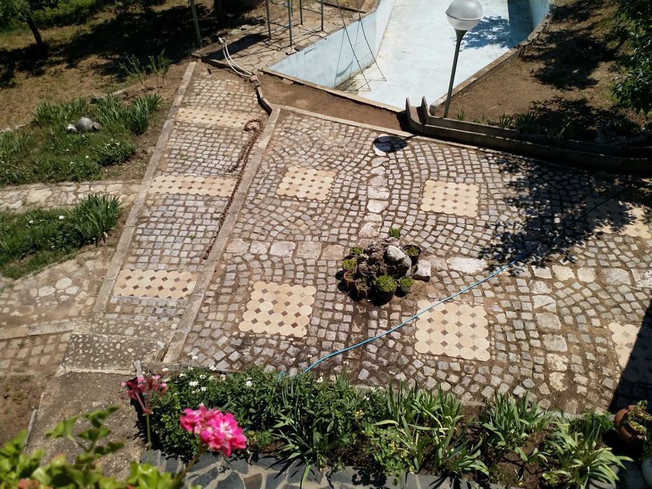 Дава се под наем Къща в Разлог - 200 кв.м за 153 € - Снимка #5