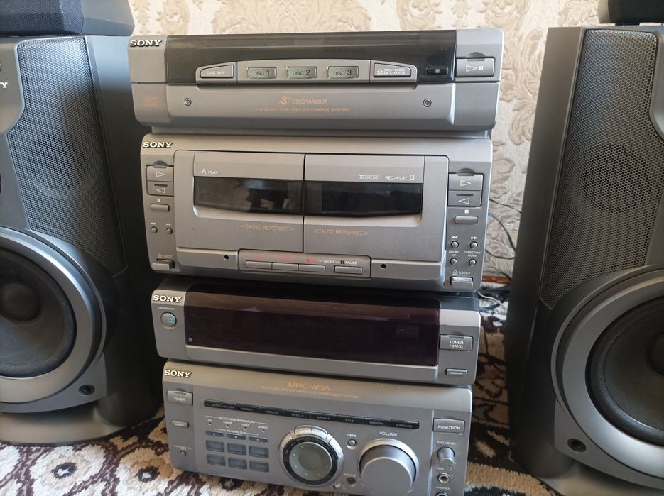 Продам sony mhc w-55