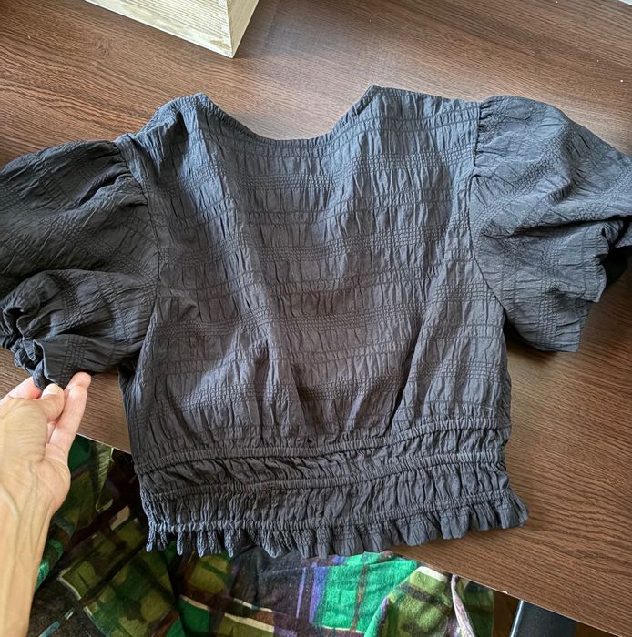 Tricou Only mâneci bufante Xs nou