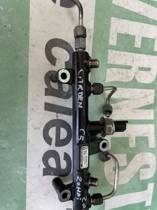 Rampă injectoare Citroen C5 2.0 hdi 2011