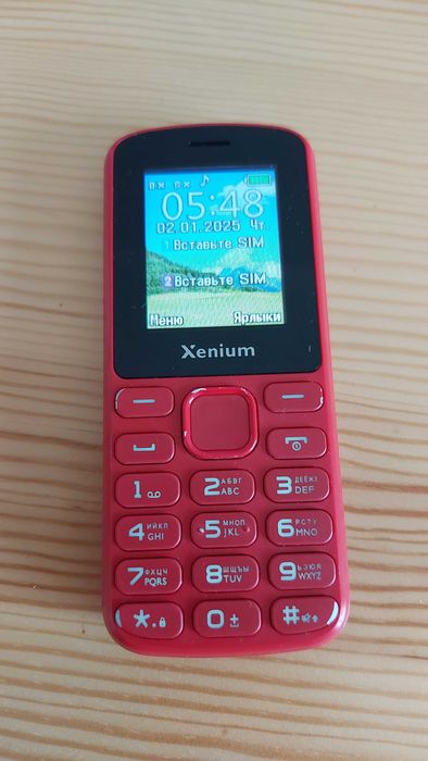 кнопочный телефон Xenium