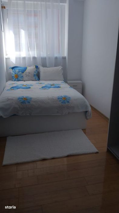 Apartament 3 camere de închiriat Ared Uta