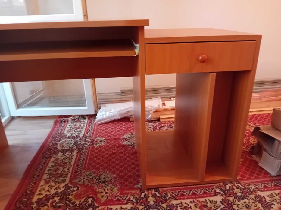 Много функционално бюро в отлично съствояние