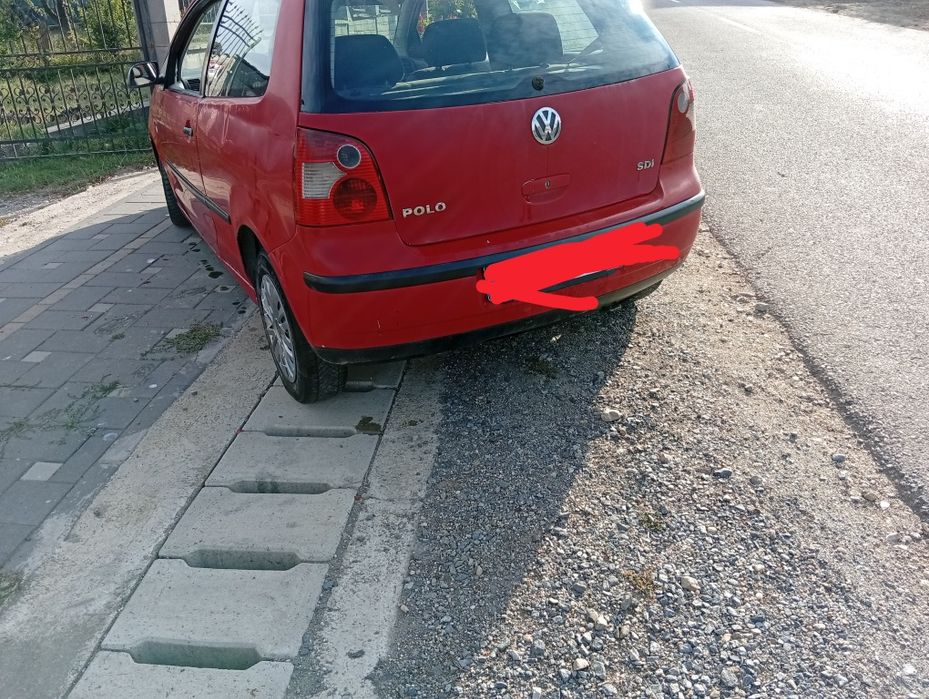 Vând Volkswagen polo diesel 1.9