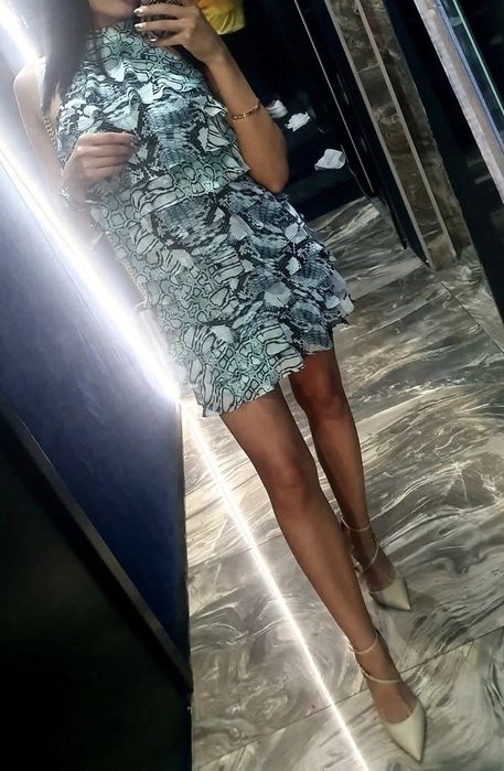 Къса рокля Marciano Guess