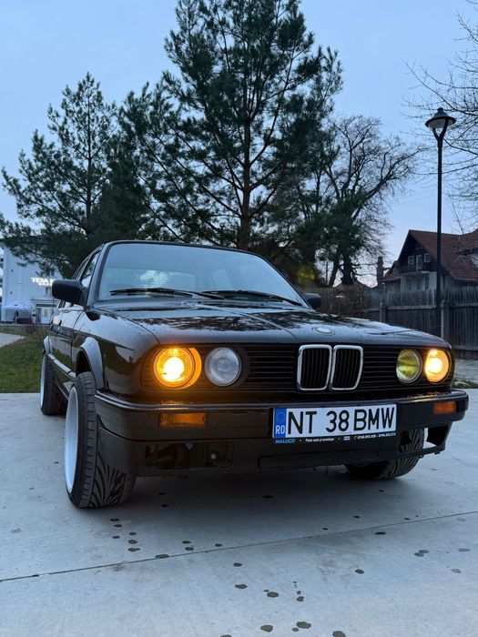 BMW seria 3 e30 facelift 316i din 1989