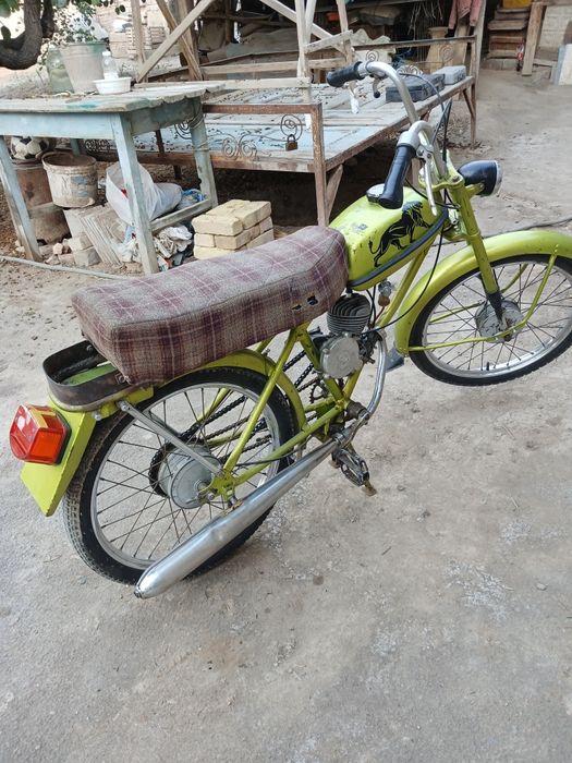 Moped riga sotiladi