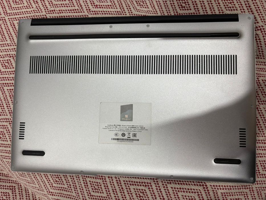 Продам ноутбук Huawei