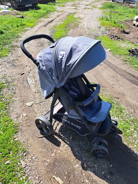 Продам коляску. Очень удобная