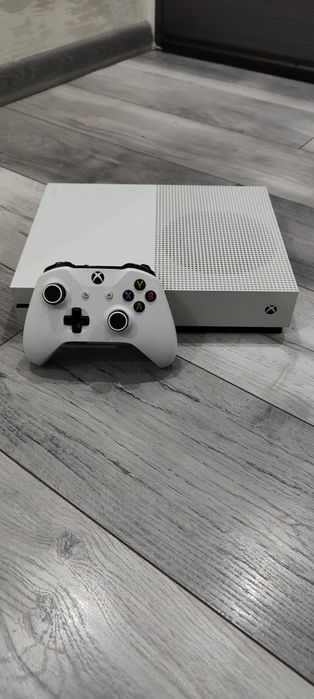 Xbox one S+ controller + jocuri