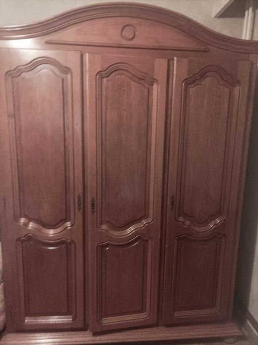 Set dormitor lemn masiv – complet, stare foarte bună