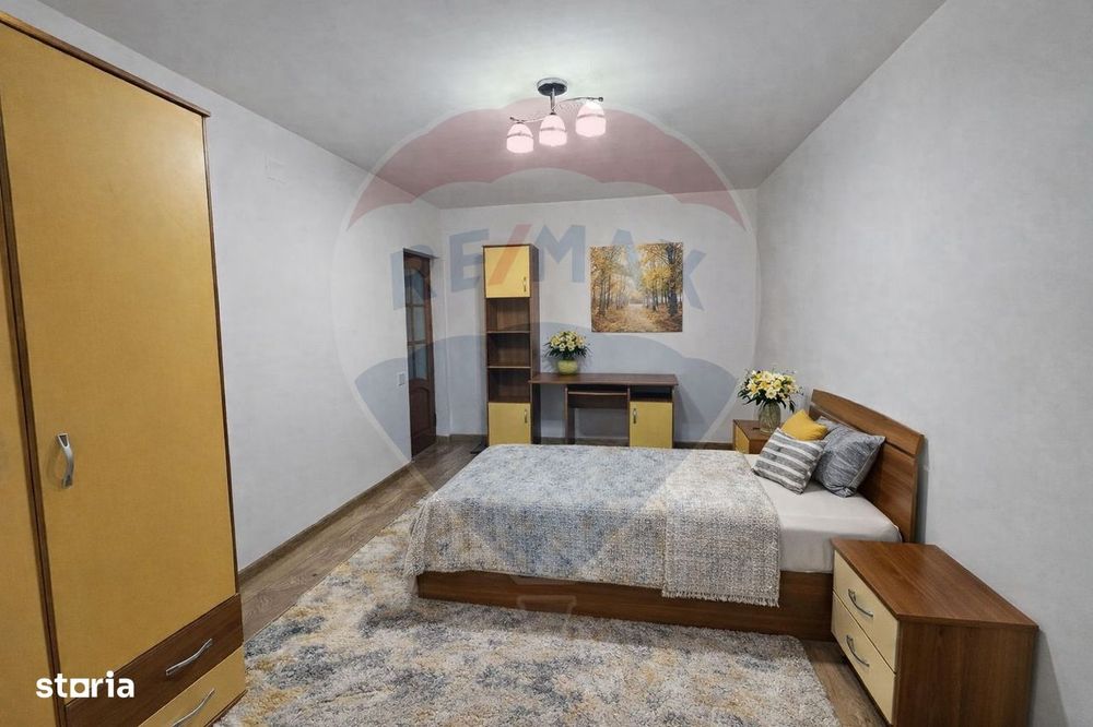 Apartament 3 camere de închiriat — fotografia 3