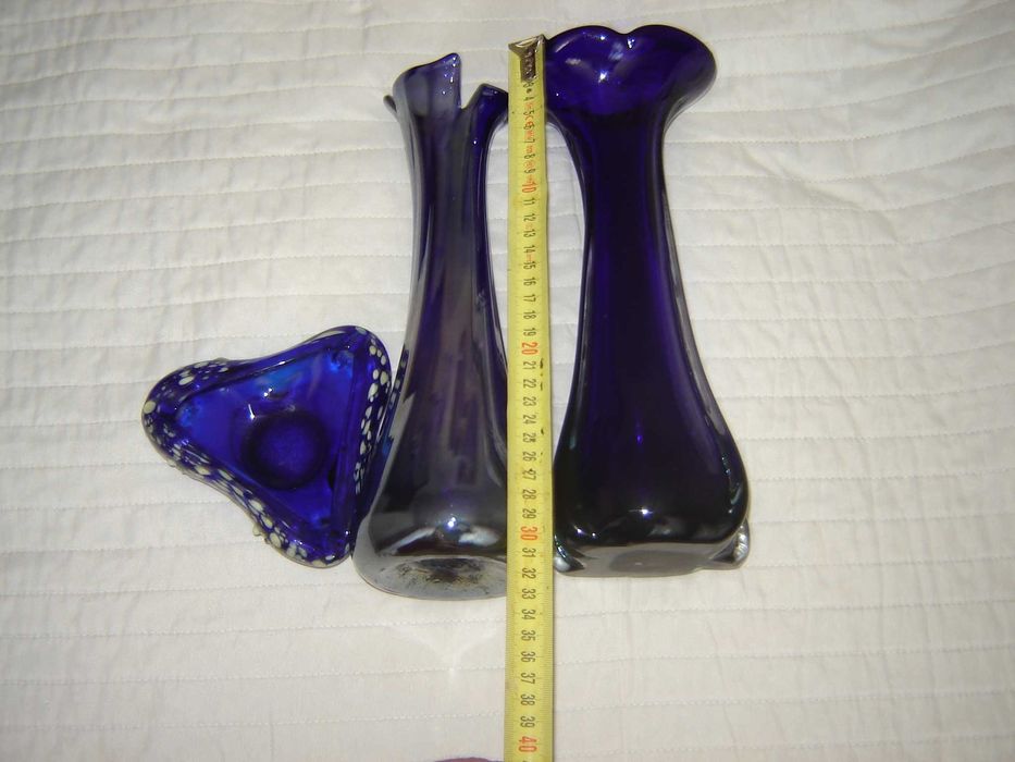 Vaze si scrumiera din sticla anii Comunismului noi