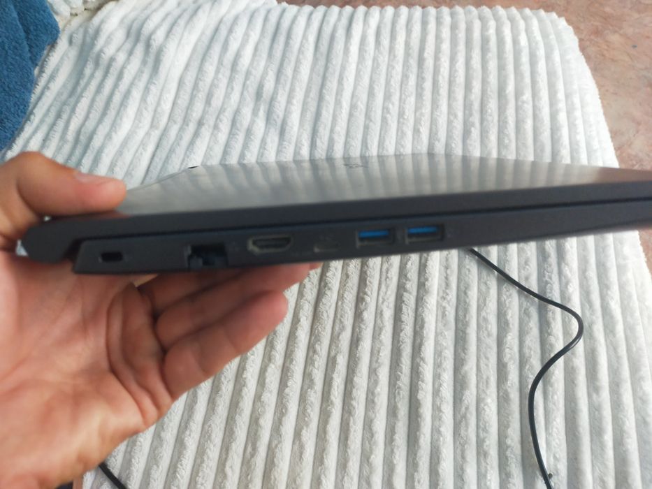 Продам ноутбук игровой aser aspire 7