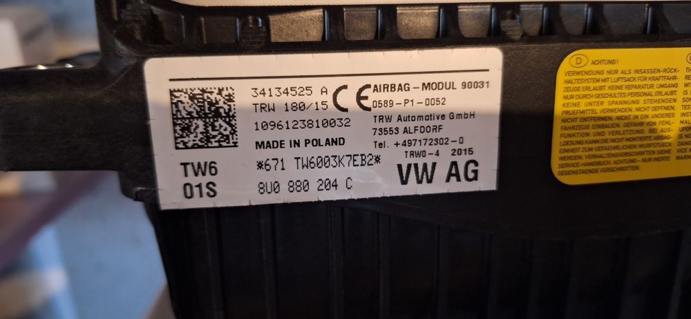 Аербег audi Q3  пасажерски