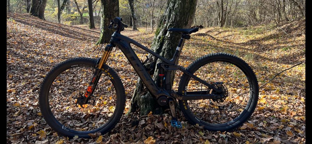 Trek rail 9.8 carbon 2021 tuning fox factory