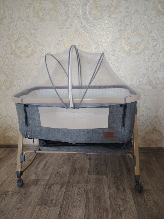 Кроватка детская