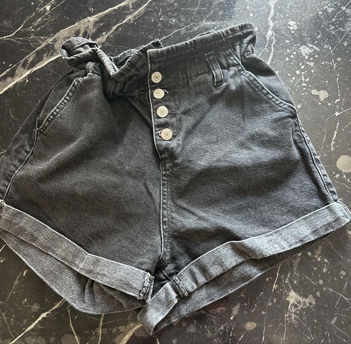 Pnataloni scurti denim